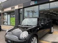 Usado Mini One Cabriolet 98 CV (72 kW) 2010 Negro Descapotable