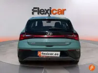 Usado Hyundai i20 101 CV (74 kW) 2024 Azul Utilitario