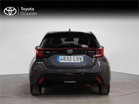 Usado Toyota Yaris Hybrid Style 116 CV (85 kW) 2021 Gris grafito
