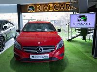 Usado Mercedes A180 Urban 109 CV (80 kW) 2015 Rojo Berlina