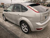 Usado Ford Focus Business Edition 90 CV (66 kW) 2009 Gris / plata Berlina