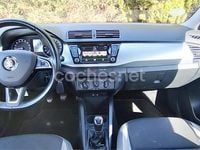 Usado Skoda Fabia 90 CV (66 kW) 2017 Blanco Utilitario