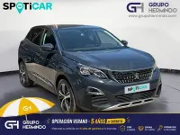 Usado Peugeot 3008 Allure 130 CV (95 kW) 2021 Gris / plata SUV