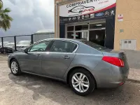 Usado Peugeot 508 Allure 115 CV (84 kW) 2012 Gris / plata Berlina