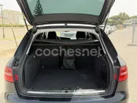 Usado Audi A4 143 CV (105 kW) 2012 Negro Familiar