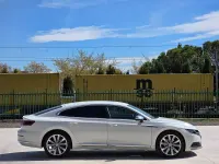 Usado VW Arteon Elegance 150 CV (110 kW) 2018 Blanco Berlina