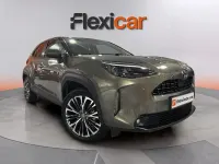Usado Toyota Yaris Style 116 CV (85 kW) 2023 Blanco Utilitario