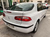 Usado Renault Laguna II Dynamique 120 CV (88 kW) 2003 Blanco Berlina