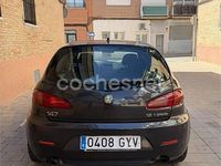 Usado Alfa Romeo 147 Distinctive 105 CV (77 kW) 2010 Gris / plata Utilitario