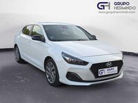 Usado Hyundai i30 Style 140 CV (102 kW) 2020 Blanco