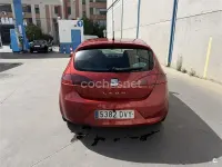 Usado Seat Leon Sport 140 CV (102 kW) 2006 Granate Utilitario