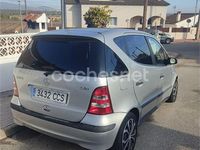 Usado Mercedes A170 Classic 95 CV (69 kW) 2002 Gris / plata Monovolumen