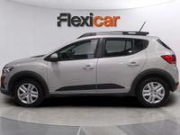 Usado Dacia Sandero Essentiel 91 CV (66 kW) 2024 Gris Utilitario