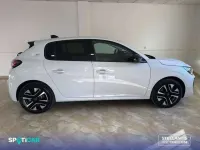 Usado Peugeot e-208 Allure 114 kW (156 CV) 2025 Blanco Utilitario