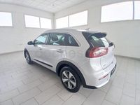 Begagnad Kia Niro 141 HK (103 kW) 2018 Grå SUV