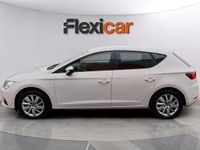 Begagnad Seat Leon Style 115 HK (84 kW) 2019 Vit Sedan