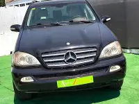 Usado Mercedes ML270 163 CV (119 kW) 2004 Negro SUV