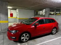 Usado Seat Leon ST FR 150 CV (110 kW) 2015 Rojo Familiar