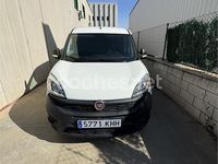 Usado Fiat Doblò 90 CV (66 kW) 2012 Blanco Monovolumen