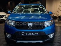 Usado Dacia Sandero Comfort 95 CV (69 kW) 2017 Azul Berlina