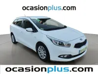 Usado Kia Ceed GT 110 CV (80 kW) 2015 Blanco Familiar