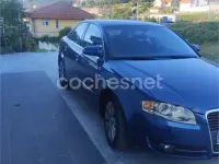 Usado Audi A4 140 CV (102 kW) 2006 Azul Berlina