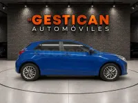 Usado Kia Rio 84 CV (61 kW) 2023 Azul Berlina