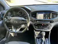 Usado Hyundai Ioniq 141 CV (103 kW) 2018 Azul Utilitario