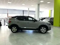 Usado Volvo XC40 163 CV (119 kW) 2024 Gris SUV