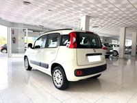 Usado Fiat Panda Lounge 69 CV (50 kW) 2014 Blanco Utilitario
