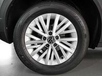 Usado VW T-Roc 111 CV (81 kW) 2022 Gris SUV