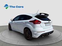 Usado Ford Focus RS 350 CV (257 kW) 2016 Blanco Berlina