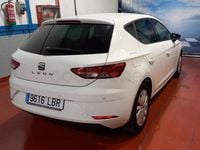 Usado Seat Leon Reference 115 CV (84 kW) 2019 Blanco Familiar