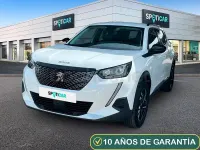 Usado Peugeot 2008 Allure 100 CV (73 kW) 2022 Blanco SUV