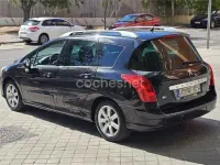 Usado Peugeot 308 SW Premium 120 CV (88 kW) 2010 Negro Familiar