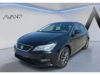 Usado Seat Leon Style 130 CV (95 kW) 2019 Negro Berlina