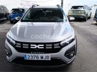 Usado Dacia Sandero Expression 101 CV (74 kW) 2023 Gris / plata Berlina