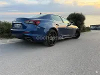 Usado Maserati Ghibli GranLusso 430 CV (316 kW) 2018 Azul Berlina