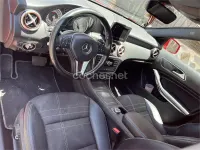 Usado Mercedes A180 Style 109 CV (80 kW) 2015 Rojo Utilitario