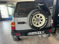 Usado Suzuki Vitara 81 CV (59 kW) 1990 Gris / plata Familiar