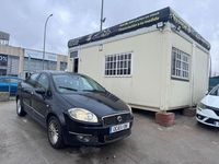 Usado Fiat Linea Dynamic 90 CV (66 kW) 2009 Negro Berlina
