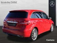 Usado Mercedes B200 136 CV (100 kW) 2018 Rojo Monovolumen