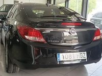 Usado Opel Insignia Selective 130 HP (95 kW) 2012 Preto Sedan