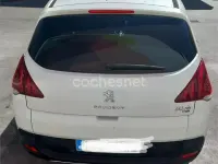 Usado Peugeot 3008 Allure 115 CV (84 kW) 2014 Blanco Familiar