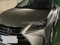 Usado Lexus NX300h Luxury Line 197 CV (144 kW) 2015 Gris / plata SUV