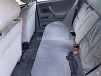 Usado Ford Orion Ghia 102 CV (75 kW) 1987 Azul Berlina