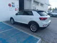 Usado VW T-Roc Advance 110 CV (80 kW) 2022 Blanco SUV