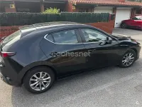 Usado Mazda 3 122 CV (89 kW) 2019 Negro Berlina