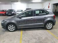 Usado VW Polo Advance 85 CV (62 kW) 2009 Gris / plata Utilitario