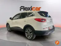Usado Renault Kadjar Zen 140 CV (102 kW) 2022 Blanco SUV